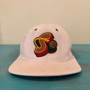 Mitchell & Ness Seattle Supersonics 40th Anniversary White Snapback Hat